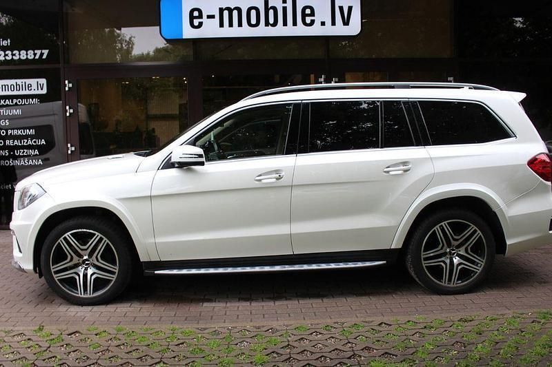 Gebraucht Mercedes GL350 258 PS (189 kW) 2015 Weiß SUV