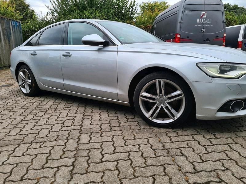 Gebraucht Audi A6 204 PS (150 kW) 2012 Grau Limousine