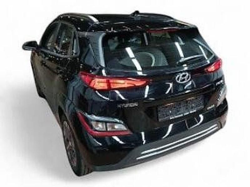 Gebraucht Hyundai Kona Select 150 kW (204 PS) 2022 Schwarz SUV