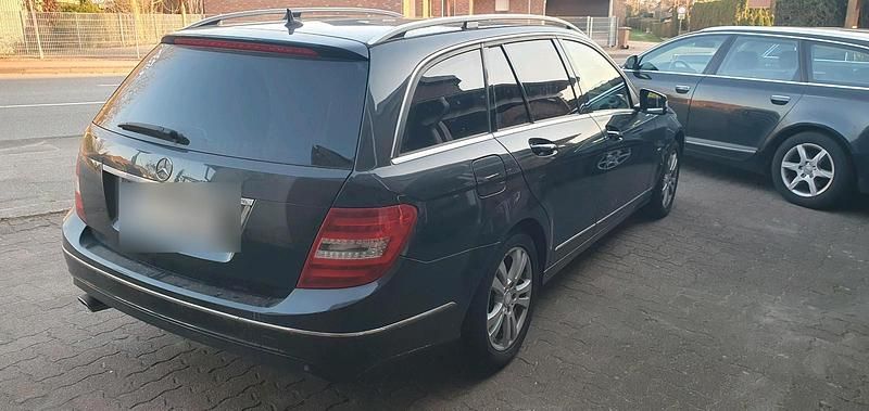 Gebraucht Mercedes C220 170 PS (125 kW) 2011 Kombi