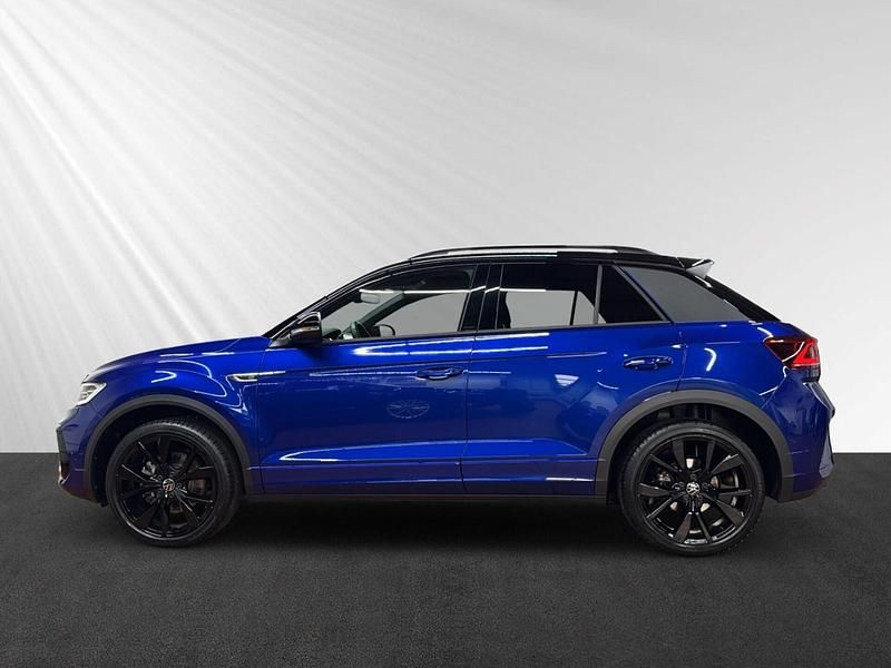 Gebraucht VW T-Roc R-line 150 PS (110 kW) 2024 Lapiz blue metallic (blau) SUV