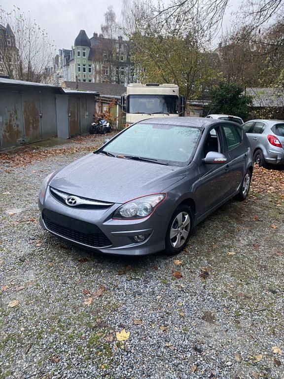 Gebraucht 2011 Hyundai i30 Comfort Limousine | 4.800 € (Fairer Preis) - Bild 1/4