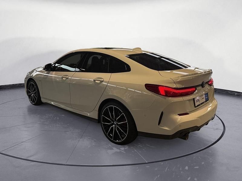 Gebraucht BMW 220 Performance 178 PS (130 kW) 2024 Weiß Coupé