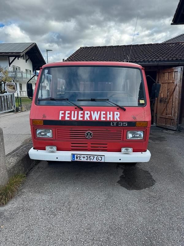 Rot Gebraucht 1987 VW LT Van / Kleinbus | 4.000 € - Bild 1/4