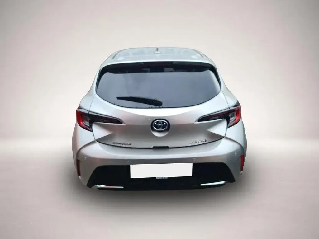 Gebraucht Toyota Corolla Team 140 PS (102 kW) 2024 Manufacturer Limousine