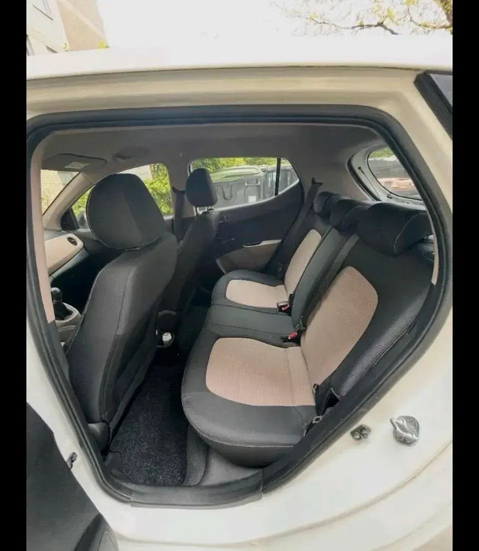 Gebraucht Hyundai i10 67 PS (49 kW) 2018 Weiß Kleinwagen