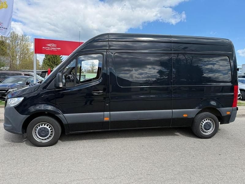 Second-hand Mercedes Sprinter 143 CP (105 kW) 2020 Negru Van
