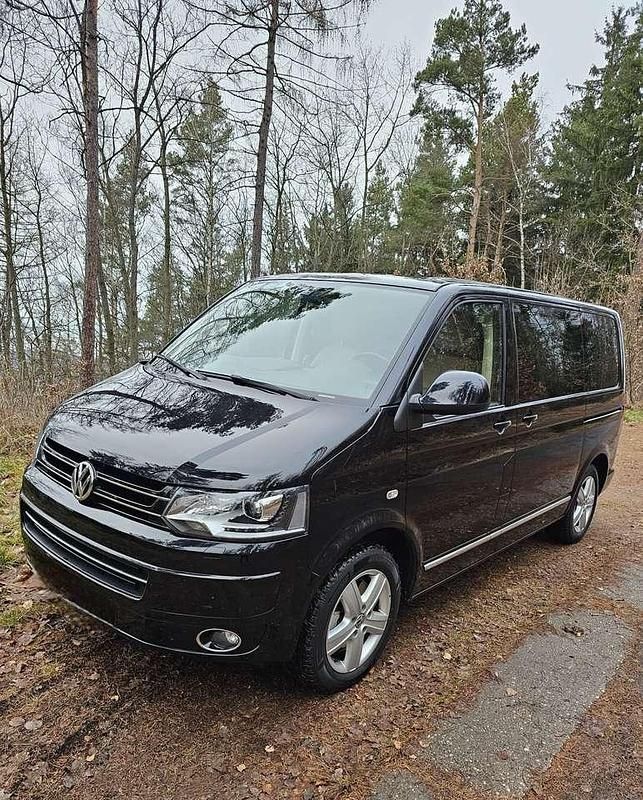 Gebraucht VW Multivan Highline 179 PS (131 kW) 2014 Schwarz Van