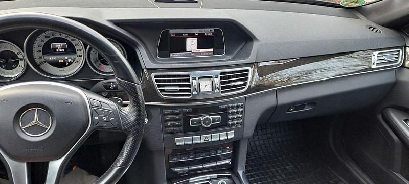 Gebraucht Mercedes E200 Avantgarde 184 PS (135 kW) 2013 Schwarz Kombi
