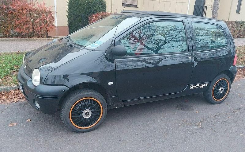 Schwarz Gebraucht 2002 Renault Twingo Authentique Kleinwagen | 690 € (Superpreis) - Bild 1/4