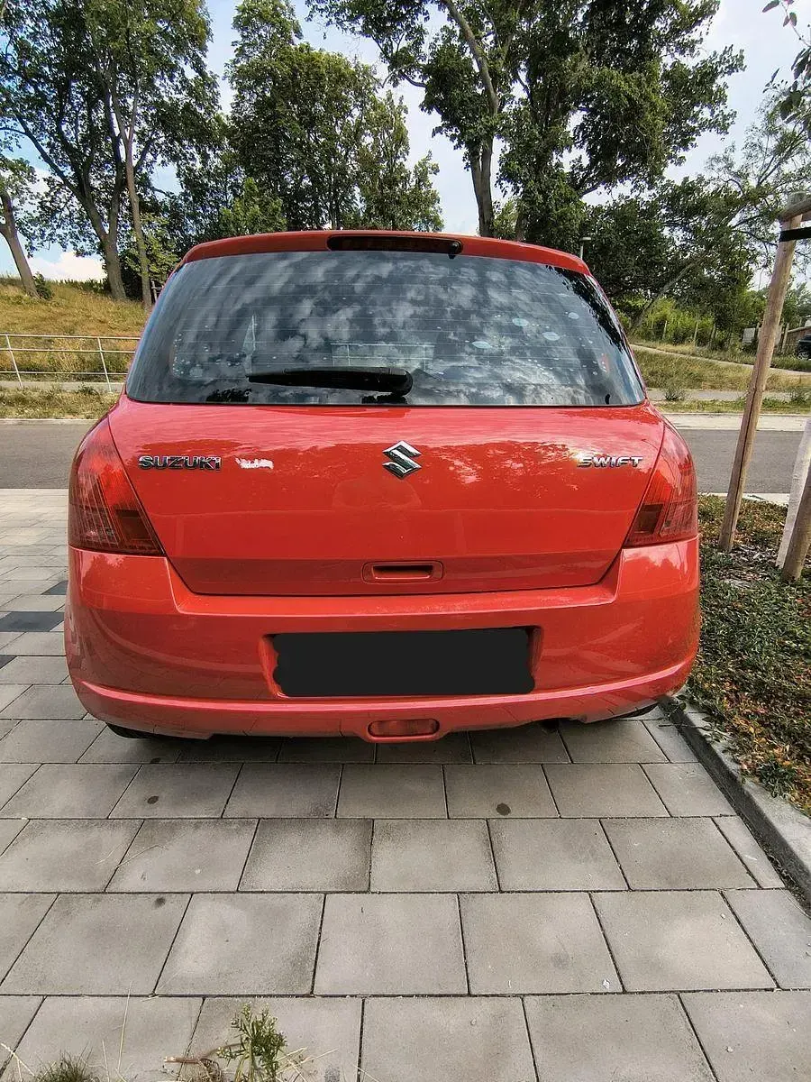 Gebraucht Suzuki Swift 92 PS (67 kW) 2007 Rot Kleinwagen