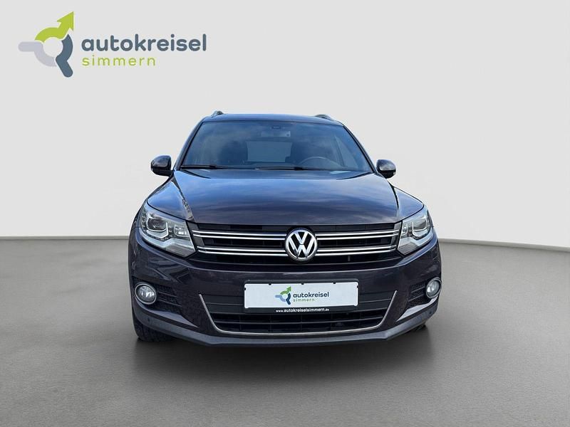 Gebraucht VW Tiguan LOUNGE 150 PS (110 kW) 2016 Grau SUV