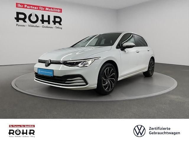 Pure white Gebraucht 2023 VW Golf VIII Life | 22.840 € (Superpreis) - Bild 1/4