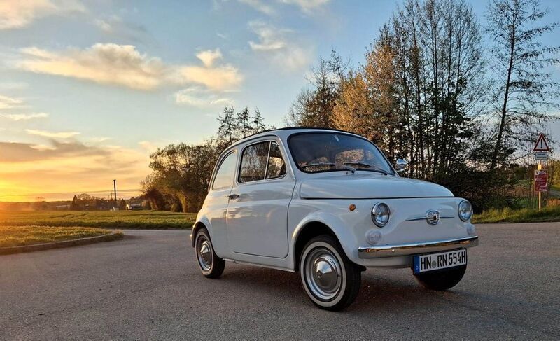 Weiß Gebraucht 1966 Fiat 500 Kleinwagen | 13.999 € - Bild 1/4