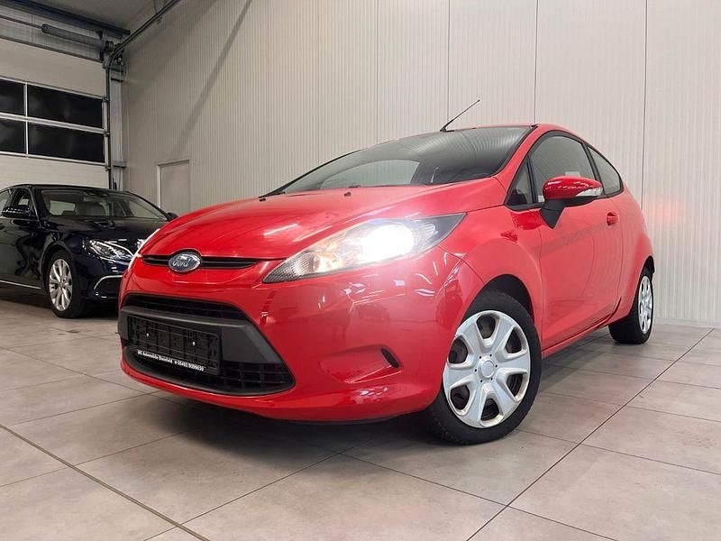 Gebraucht Ford Fiesta Trend 82 PS (60 kW) 2008 Rot Kleinwagen