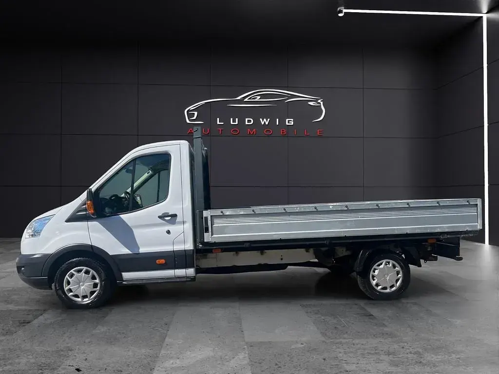 Używany Ford Transit 170 KM (125 kW) 2017 Biały Minivan