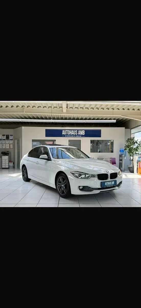 Gebraucht BMW 320 184 PS (135 kW) 2013 Weiß Limousine