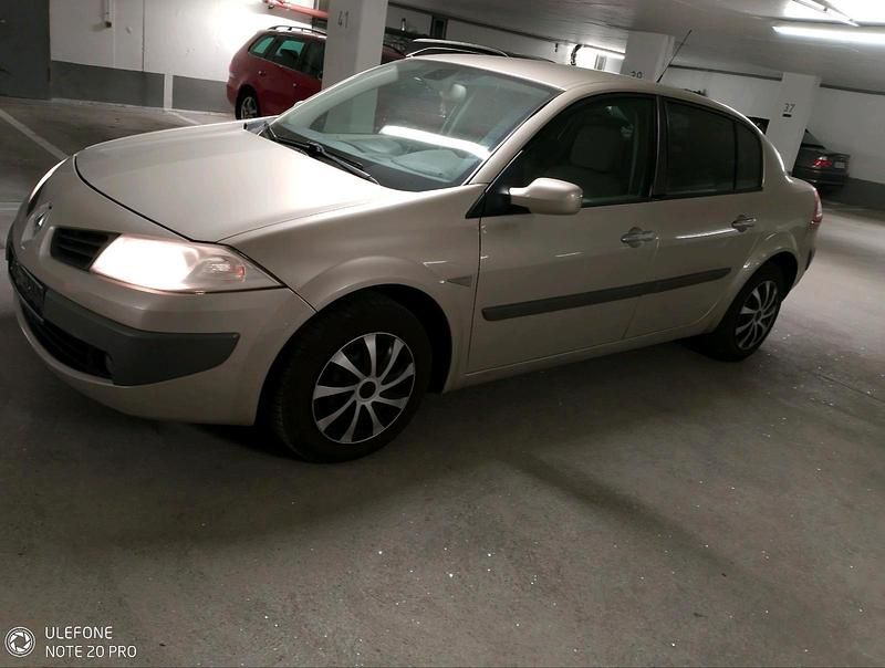 Gebraucht Renault Mégane II 82 PS (60 kW) 2007 Braun Limousine
