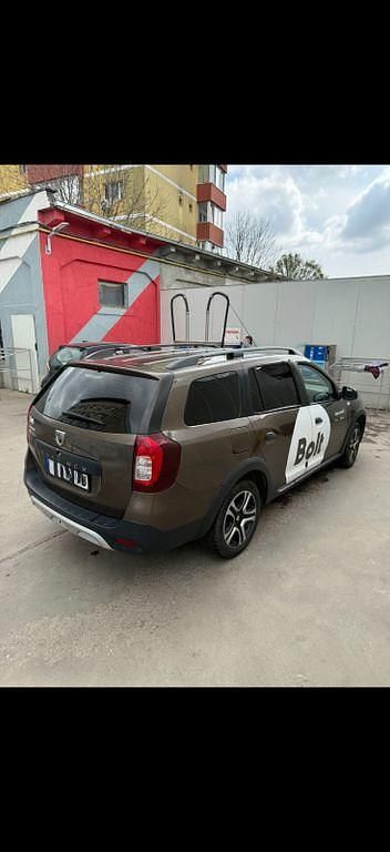 Gebraucht Dacia Logan MCV Stepway 90 PS (66 kW) 2018 Braun Limousine