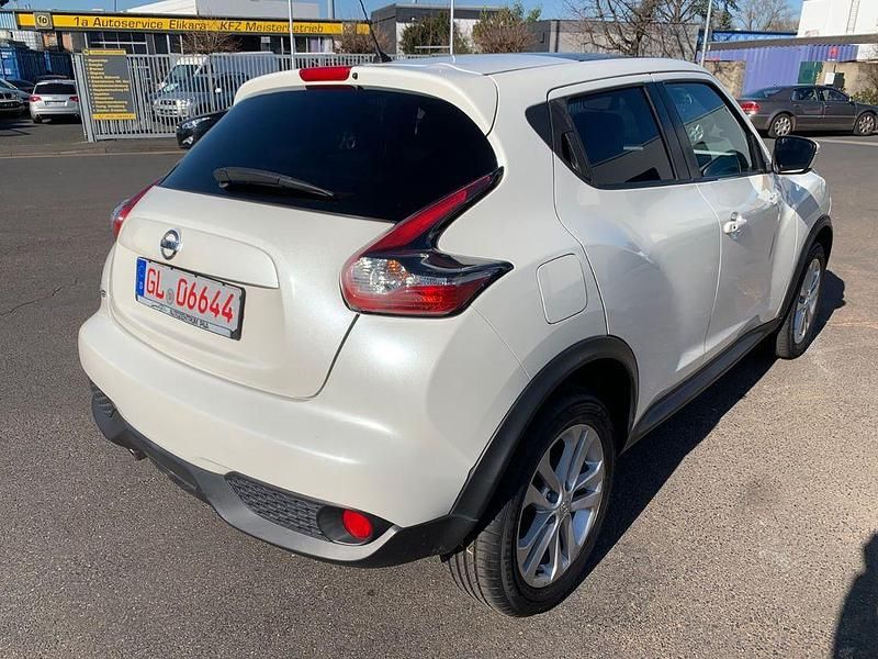 Gebraucht Nissan Juke N-Connecta 116 PS (85 kW) 2017 Weiß SUV