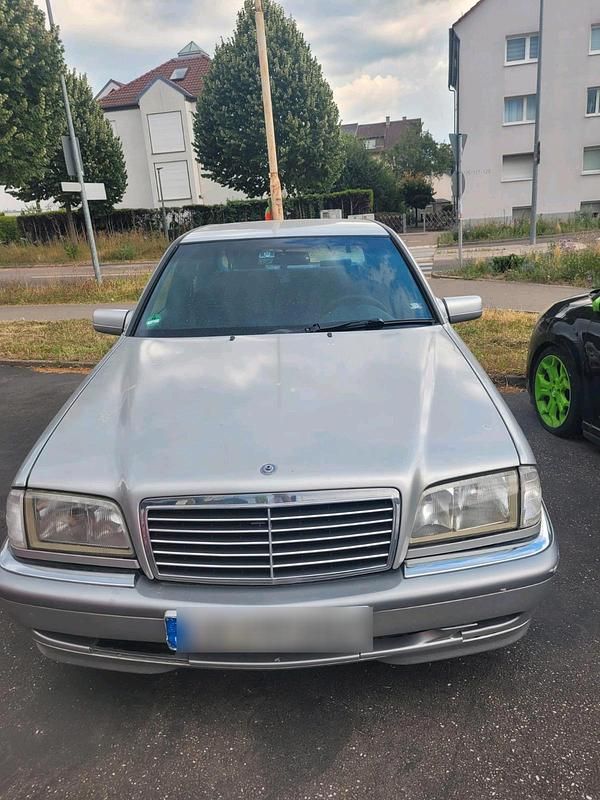 Gebraucht 1999 Mercedes C180 Limousine | 1.900 € (Fairer Preis) - Bild 1/4