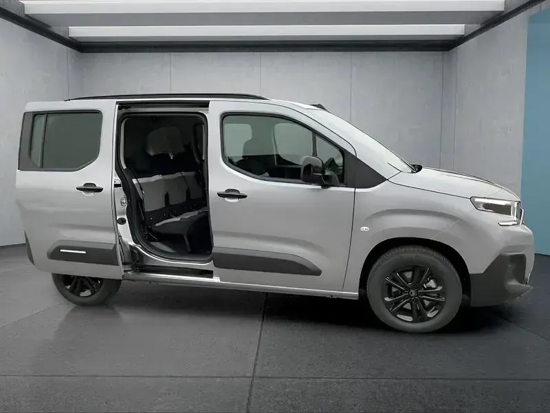 Neu Citroën Berlingo 110 PS (80 kW) 2025 Grau Van / Kleinbus