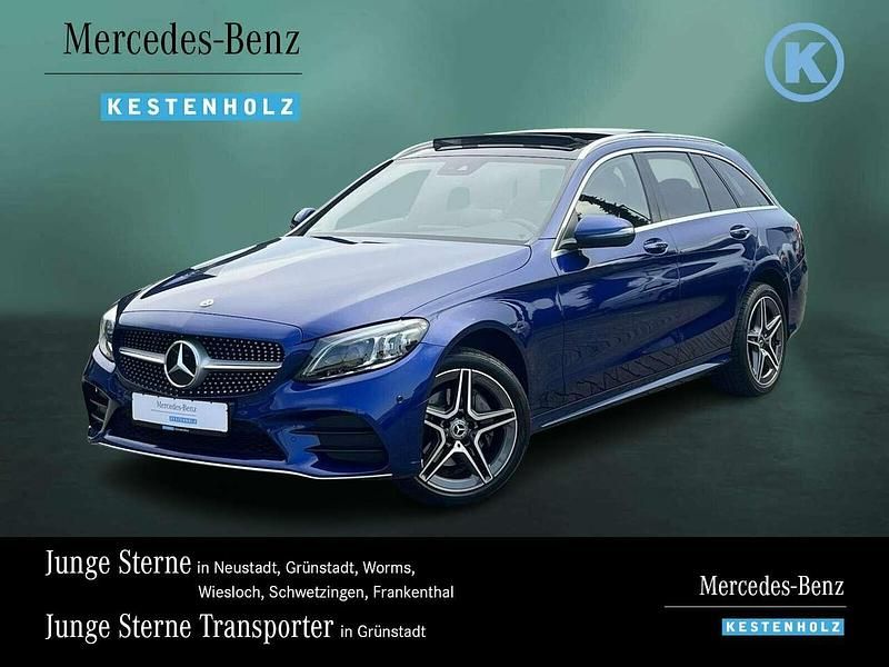 Brillantblau Gebraucht 2019 Mercedes C200 AMG Kombi | 30.660 € (Teuer) - Bild 1/4