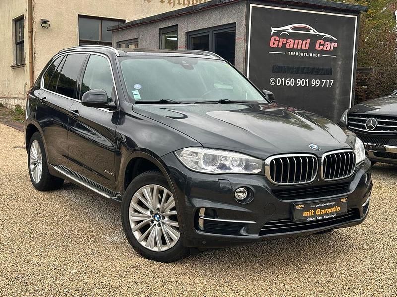 Grau Gebraucht 2016 BMW X5 Comfort Edition SUV | 17.900 € (Superpreis) - Bild 1/4