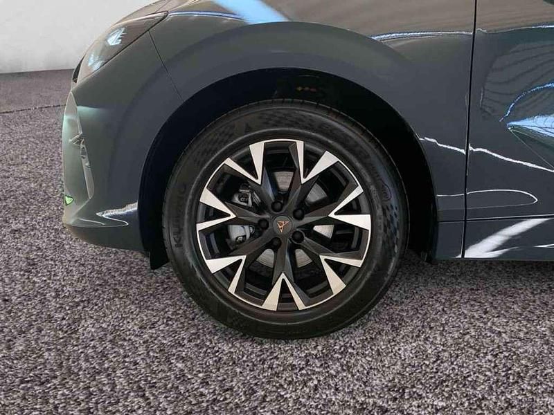 Neu Cupra Terramar 150 PS (110 kW) 2026 Fjordblau SUV