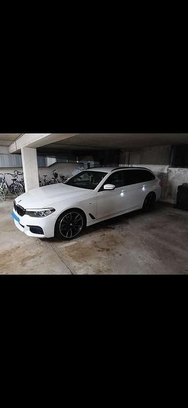 Gebraucht 2019 BMW 520 Sport Line Kombi | 27.000 € (Fairer Preis) - Bild 1/4