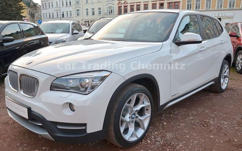 Weiß Gebraucht 2013 BMW X1 SUV | 12.999 € (Fairer Preis) - Bild 1/4