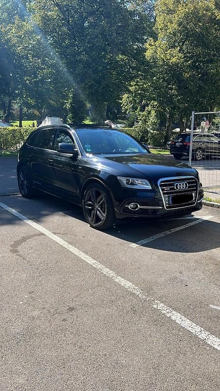 Schwarz Gebraucht 2014 Audi SQ5 SUV | 22.000 € (Fairer Preis) - Bild 1/4
