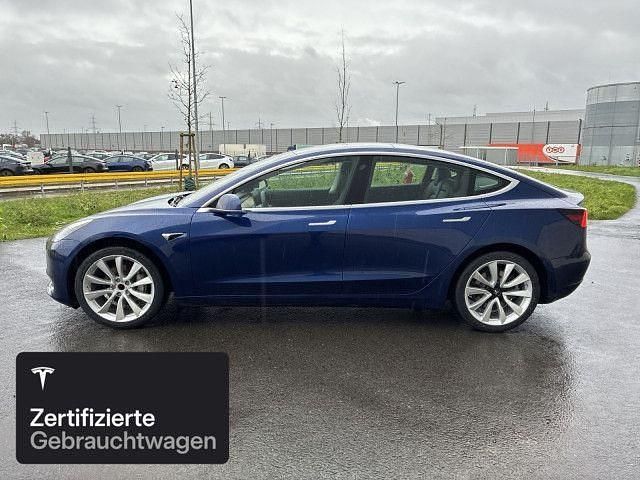 Gebraucht Tesla Model 3 RWD 286 kW (390 PS) 2020 Blau Limousine