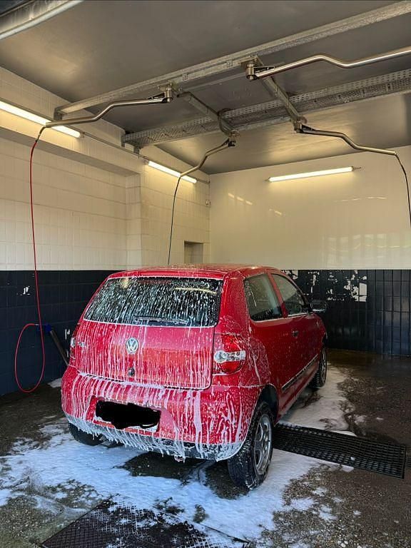 Usata VW Fox 54 CV (39 kW) 2006 Rosso Utilitaria