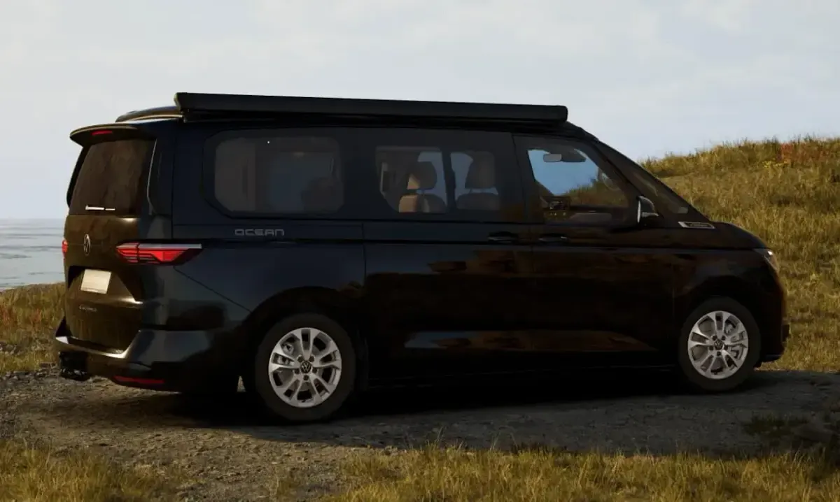 Neu VW T7 California 150 PS (110 kW) 2026 Grenadillschwarz metallic Van