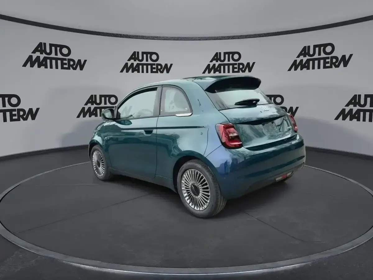 Gebraucht Fiat 500 48 PS (35 kW) 2026 Grün Limousine