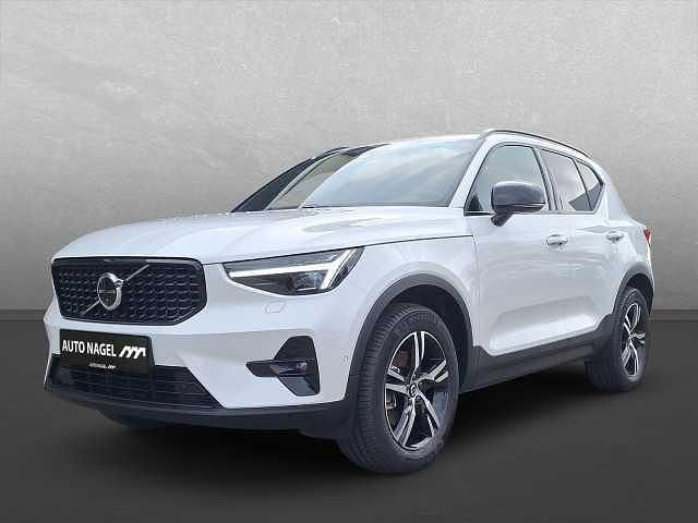 Gebraucht Volvo XC40 120 PS (88 kW) 2025 SUV