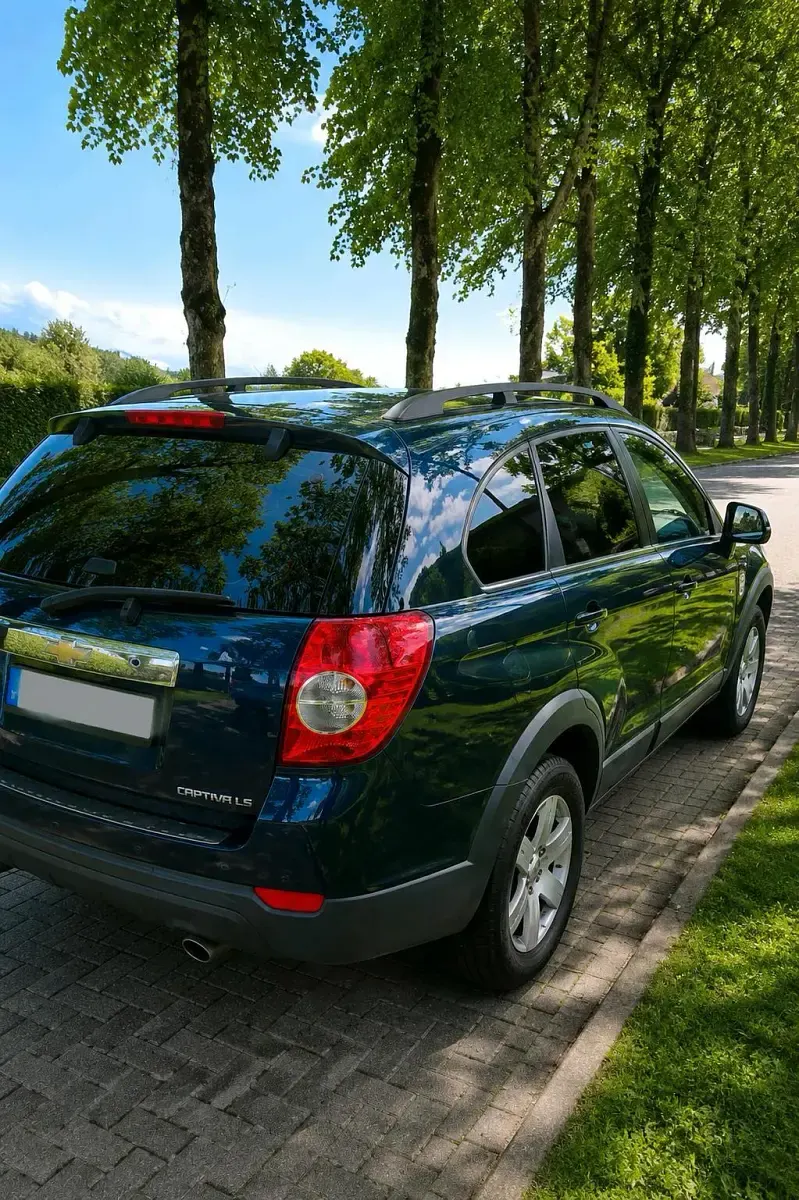 Gebraucht Chevrolet Captiva 136 PS (100 kW) 2010 Blau SUV