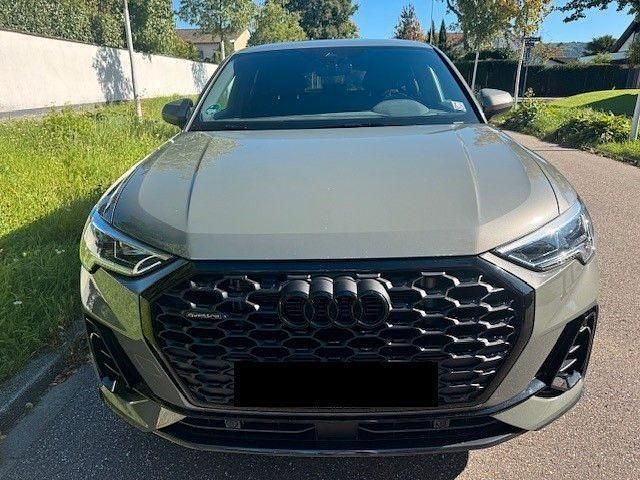 Grau Gebraucht 2022 Audi Q3 Sportback S-Line SUV | 36.900 € (Guter Preis) - Bild 1/4