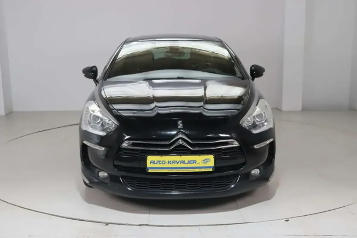 Gebraucht Citroën DS5 Sport Chic 181 PS (133 kW) 2014 Schwarz Kleinwagen