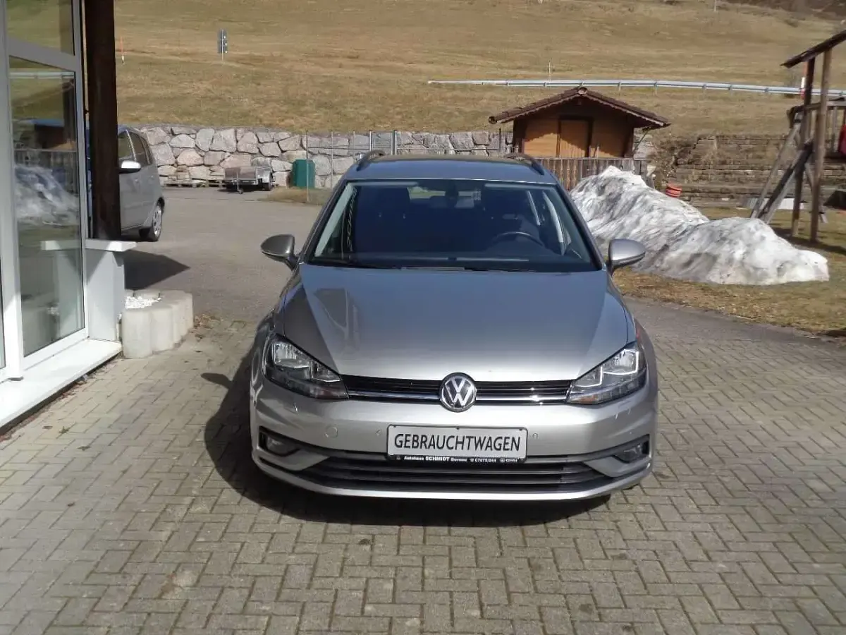 Gebraucht VW Golf VII Trendline 116 PS (85 kW) 2017 Silber Kombi