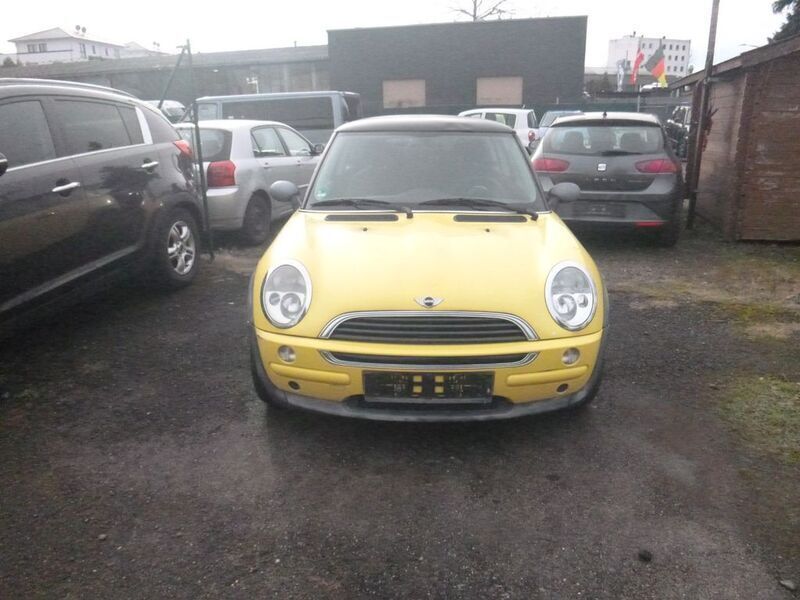 Gelb Gebraucht 2002 Mini ONE Kleinwagen | 550 € (Superpreis) - Bild 1/4
