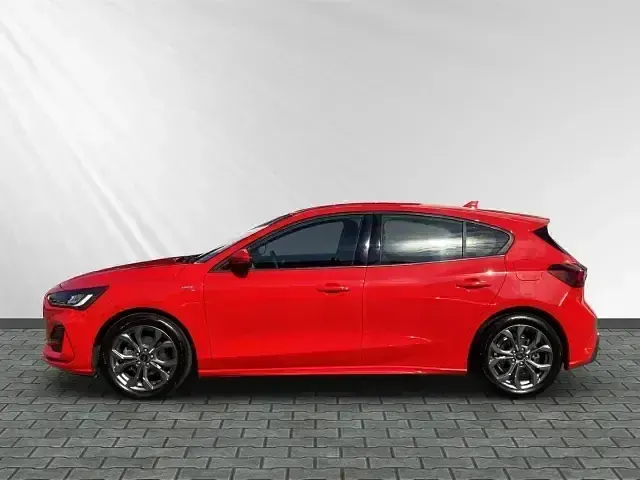 Brugt Ford Focus ST-Line 125 HK (91 kW) 2023 Rød Sedan