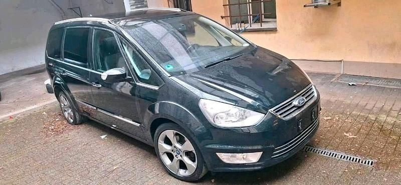 Gebraucht Ford Galaxy Titanium 207 PS (152 kW) 2012 Schwarz Van / Kleinbus