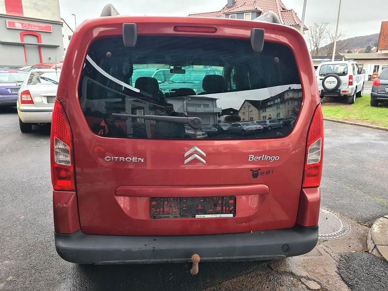 Gebraucht Citroën Berlingo Exclusive 111 PS (81 kW) 2011 Rot Van / Kleinbus