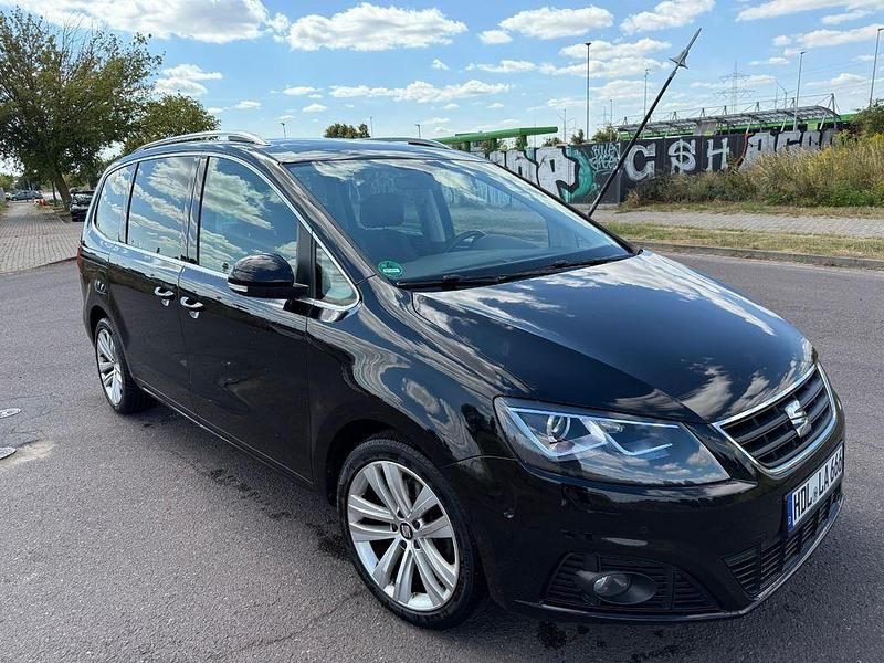 Schwarz Gebraucht 2018 Seat Alhambra Style Van / Kleinbus | 18.500 € (Superpreis) - Bild 1/4