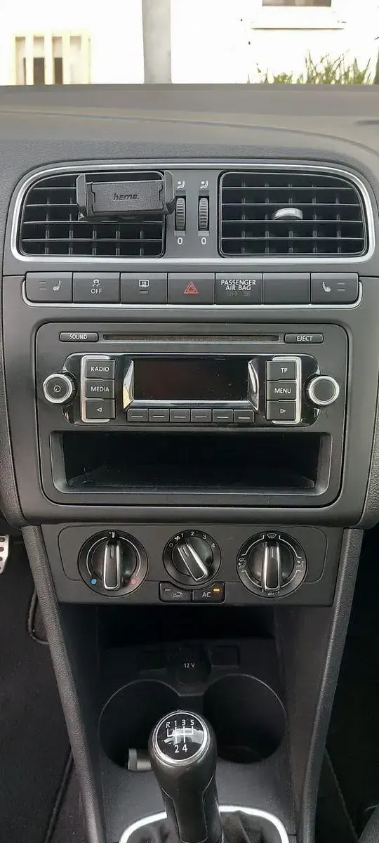 Gebraucht VW Polo 86 PS (63 kW) 2011 Schwarz Kleinwagen