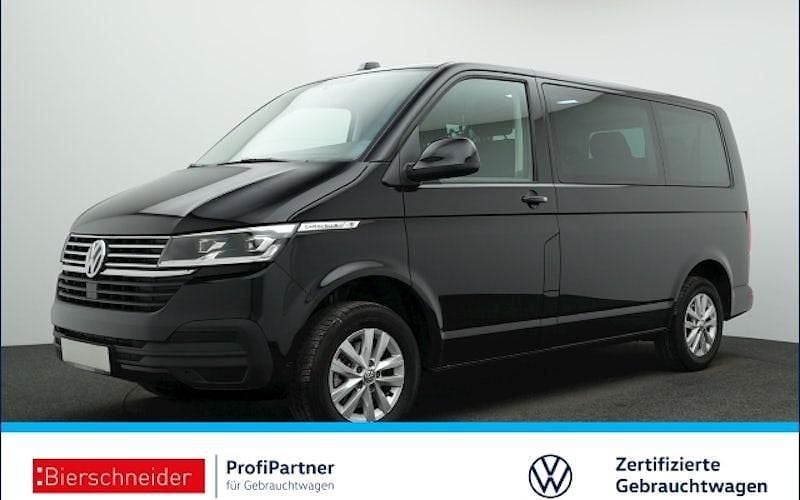 Schwarz Gebraucht 2024 VW Caravelle Comfortline Van / Kleinbus | 47.450 € (Superpreis) - Bild 1/4