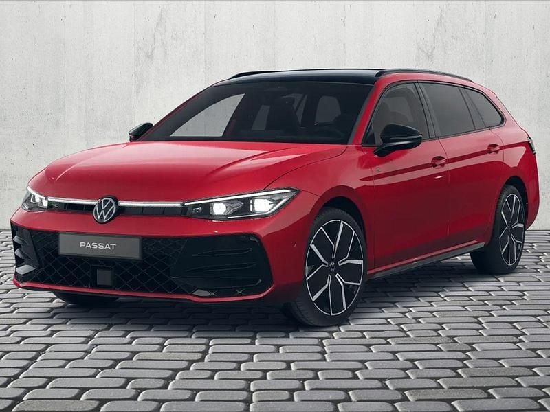 Gebraucht VW Passat R-line 193 PS (141 kW) 2025 Chilirot metallic Kombi
