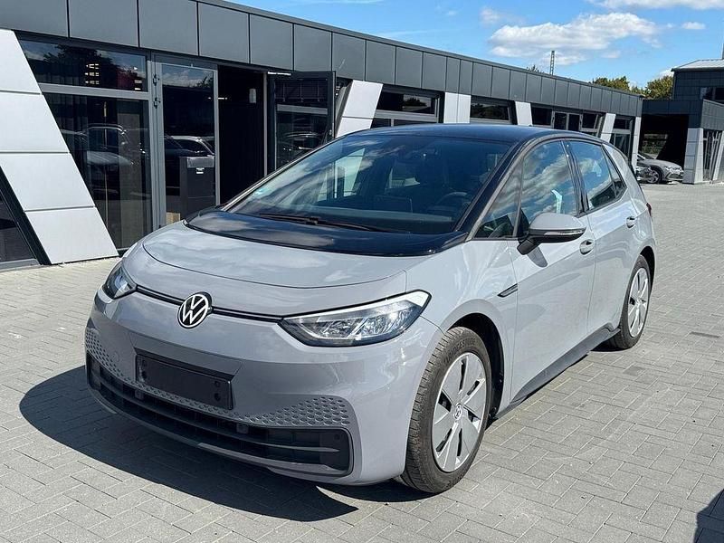 Grau Gebraucht 2021 VW ID.3 Pro Kleinwagen | 15.990 € (Guter Preis) - Bild 1/4